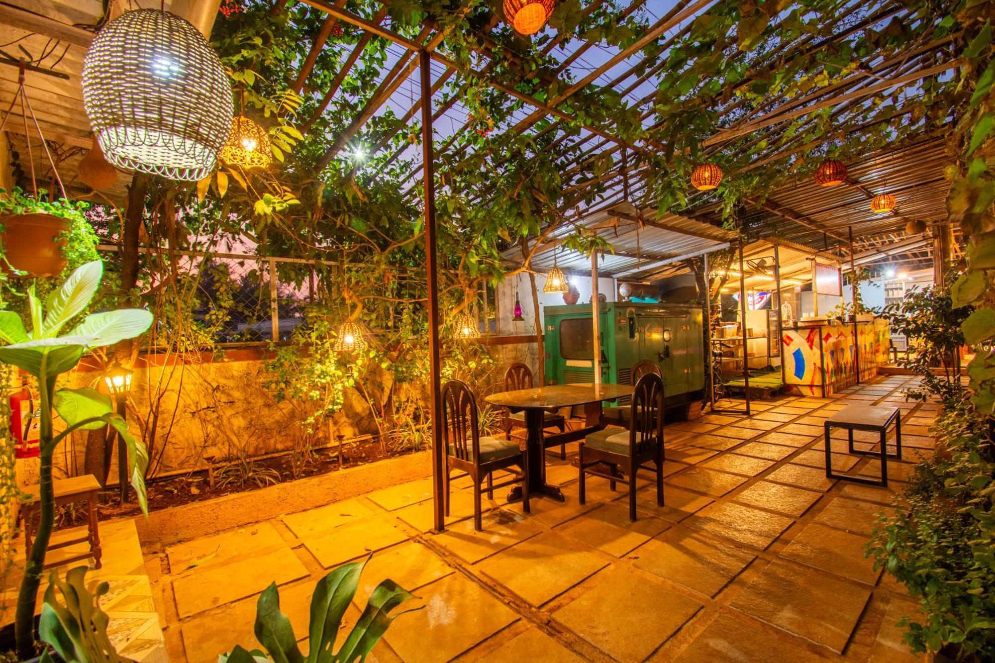 Flora Ecostay Resort And Spa Lonavla Exterior foto